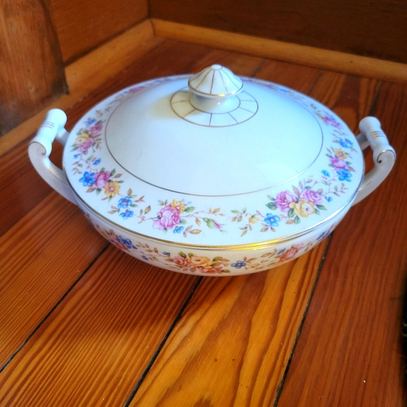 英国製 【covered vegetable】 SUPER RARE Lexington China Normandie